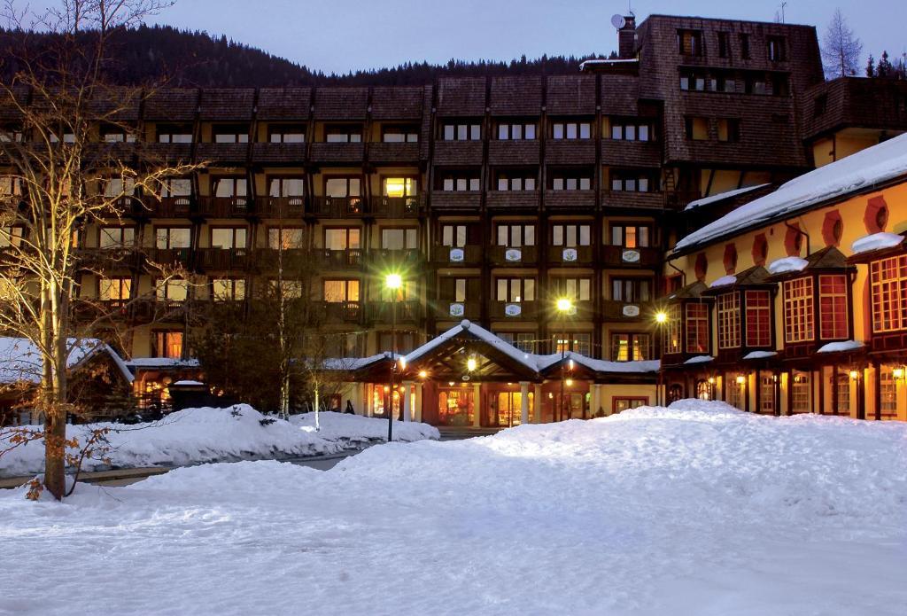 Hotel Club Relais Des Alpes Madonna Exterior foto