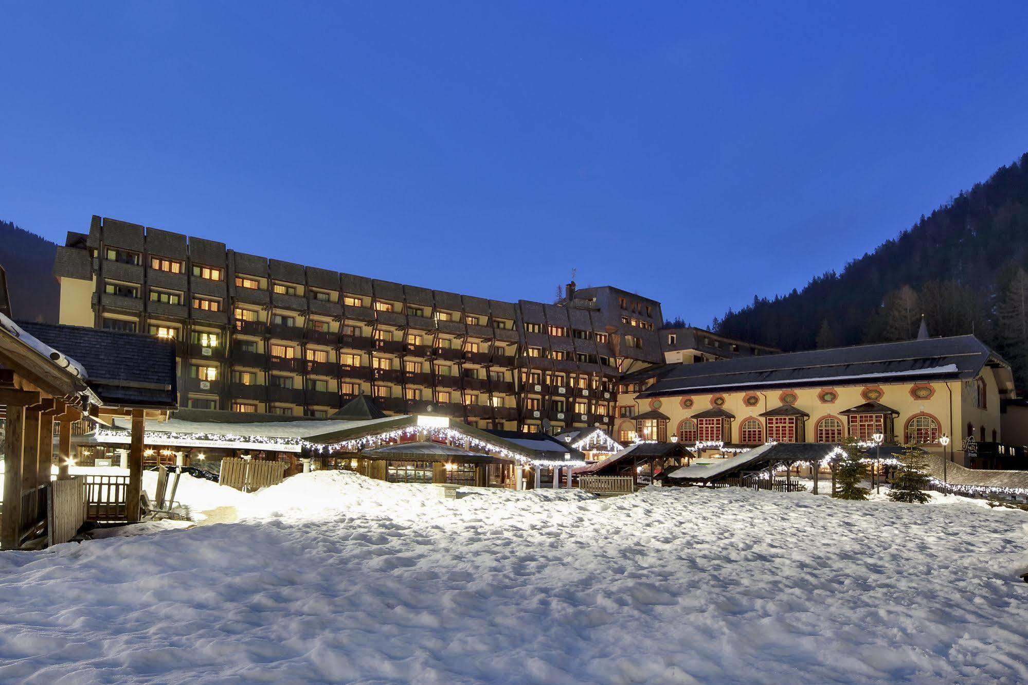 Hotel Club Relais Des Alpes Madonna Exterior foto